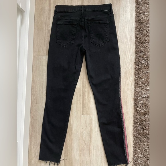 Mother High Waisted Looker Kitty Glitter Jeans
Size 28 - Picture 3 of 7